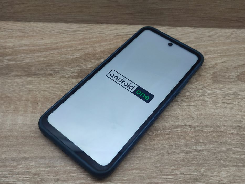 Nokia XR20 TA-1362 128GB 6GB RAM Antisock IP68 Dust rezistent , Gorilla Glass , Pentru piese , nu poate fi folosit , placa de baza defecta , vezi poze