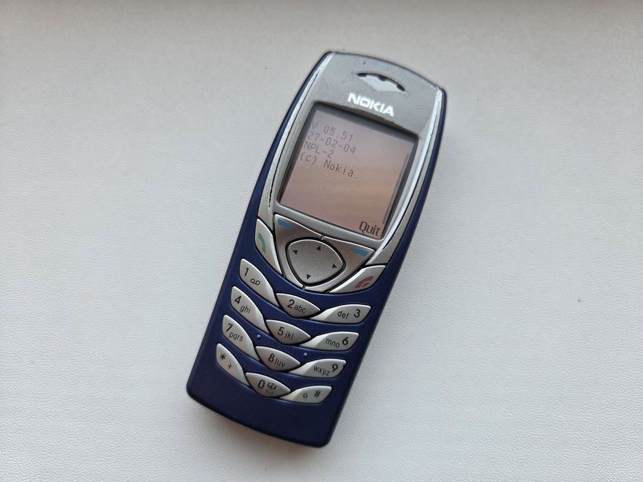 Nokia 6100 - telefon de colectie
