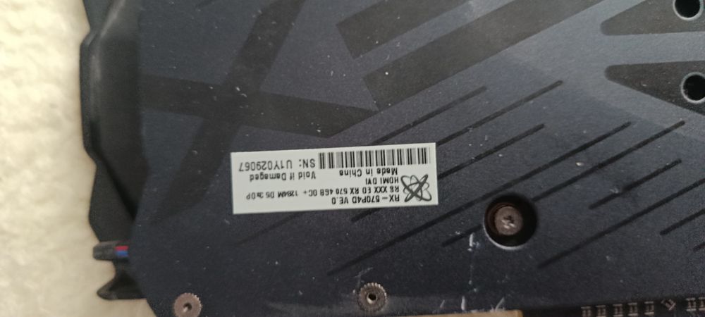 Vând placa video rx570