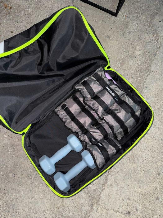 Set fitness acasa: Greutati glezne/maini Enero Fit 2x3kg + Ganterele + Geanta
