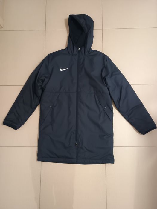 Geacă nouă Nike băiat 14 ani