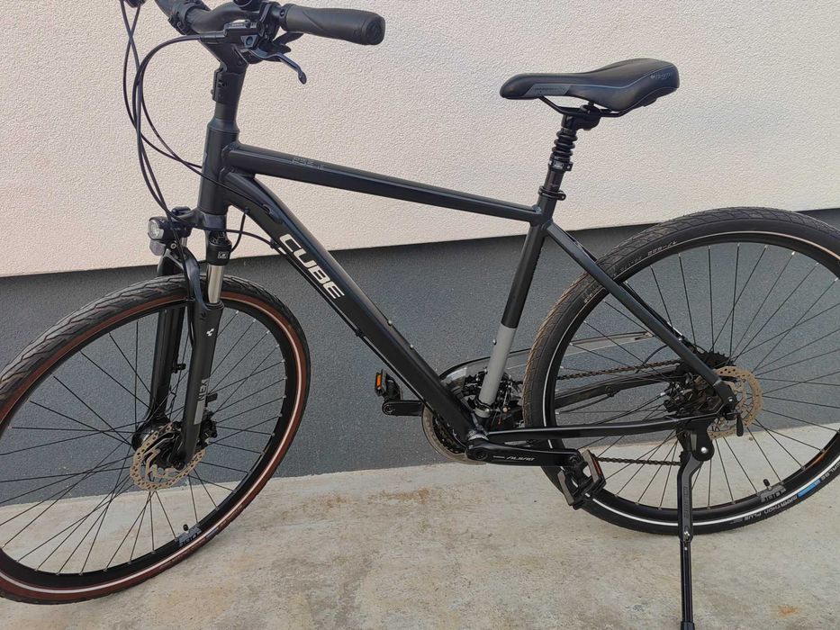 28" CUBE, M размер, градски алуминиев велосипед