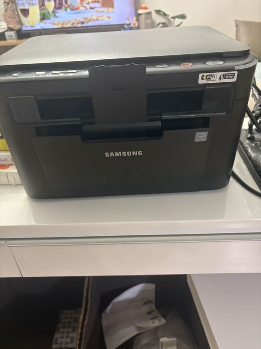 Продаю принтер самсунг