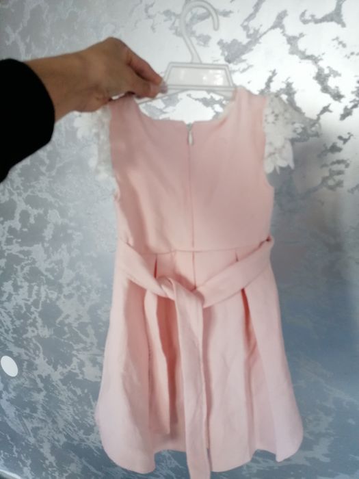 Детски рокли и други неща.