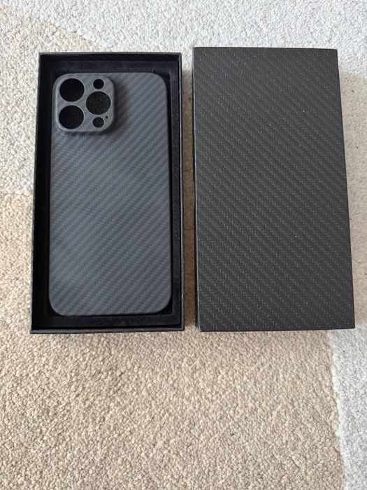 Iphone 16 pro max кейсове цената е за брой