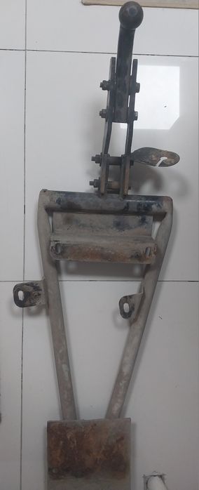 фаркоп на ауди 80