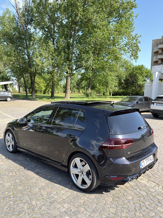 VW Volkswagen Golf 7R