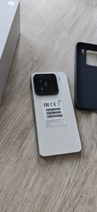 Xiaomi 15 Global