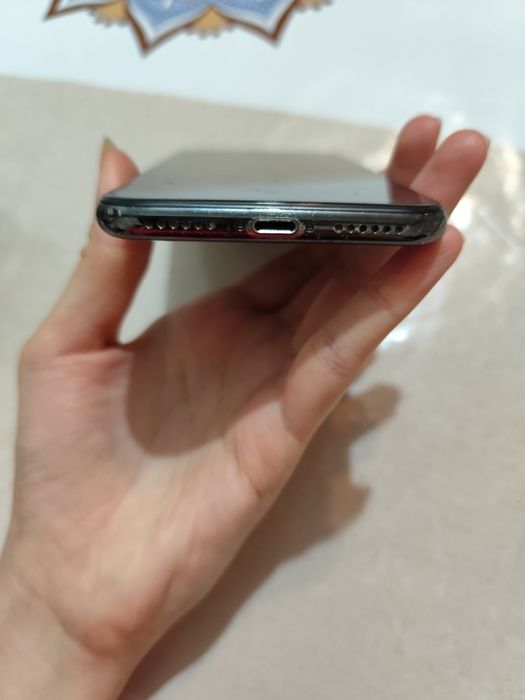 Продам Айфон 10 Х