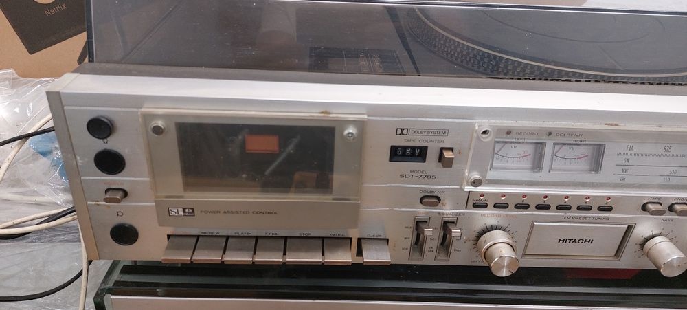 Продавам уредба Hitachi