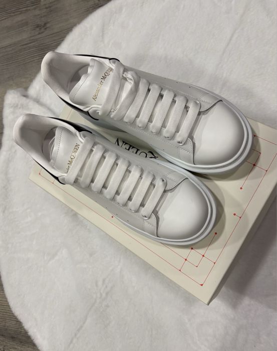 Adidasi Alexander MQueen White