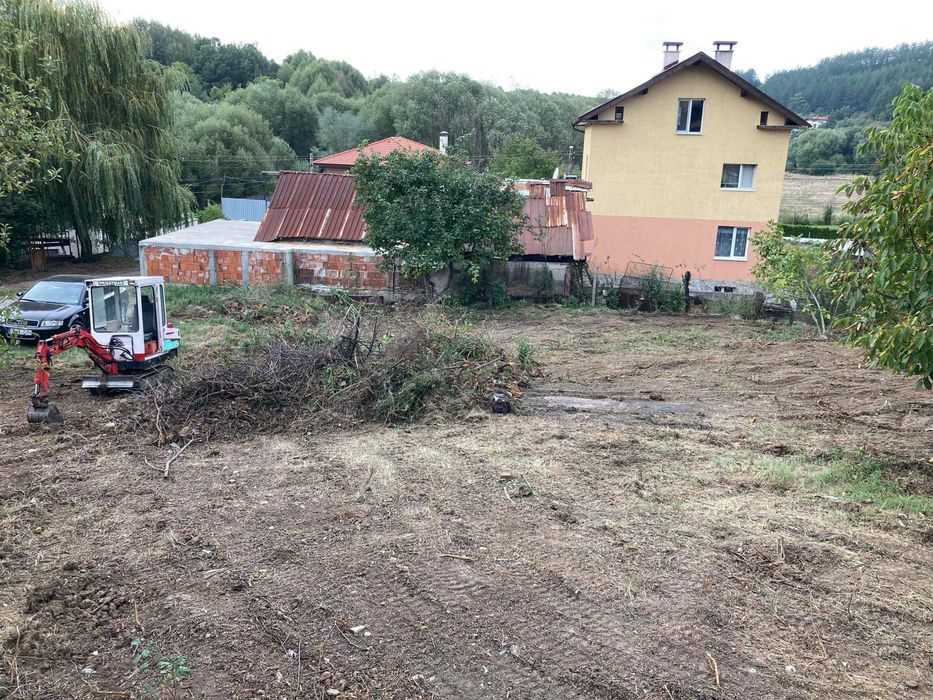 Извозване на отпадъци! Чистене на дворове с мини багер и бобкат!