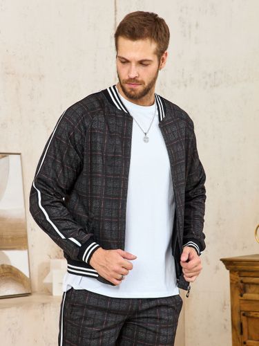 Мужская спортивка в клетку