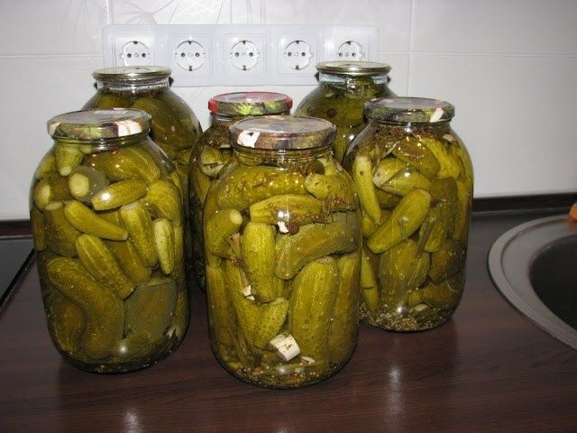 Продам огурцы и грибы