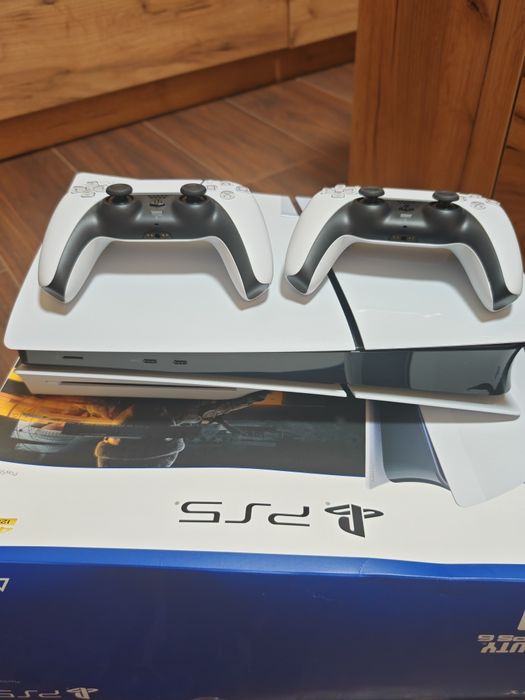 playstation 5 чисто нов