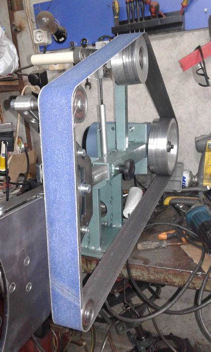 Продавам Ножарски Гриндер Лентов Шлайф