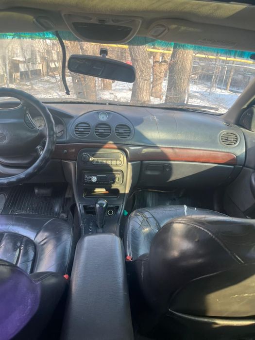 Крайслер 300м через нотариус или за наличку