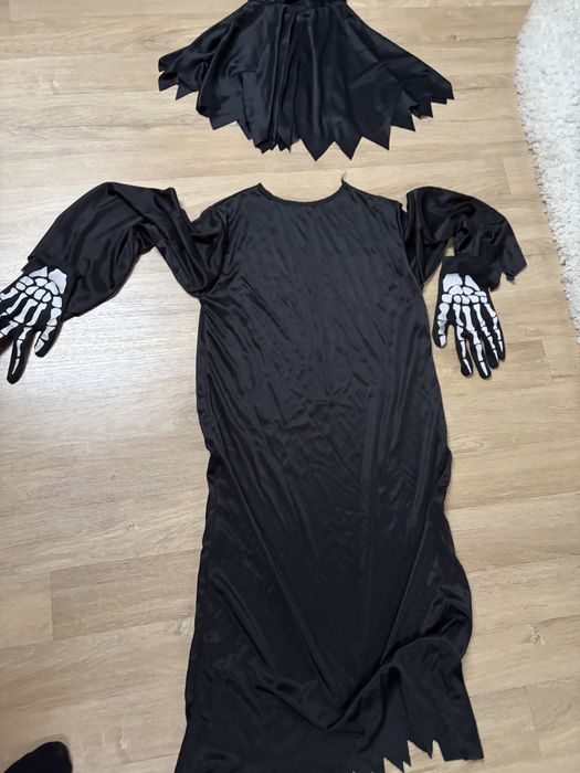 Costum Halloween 6-10 ani