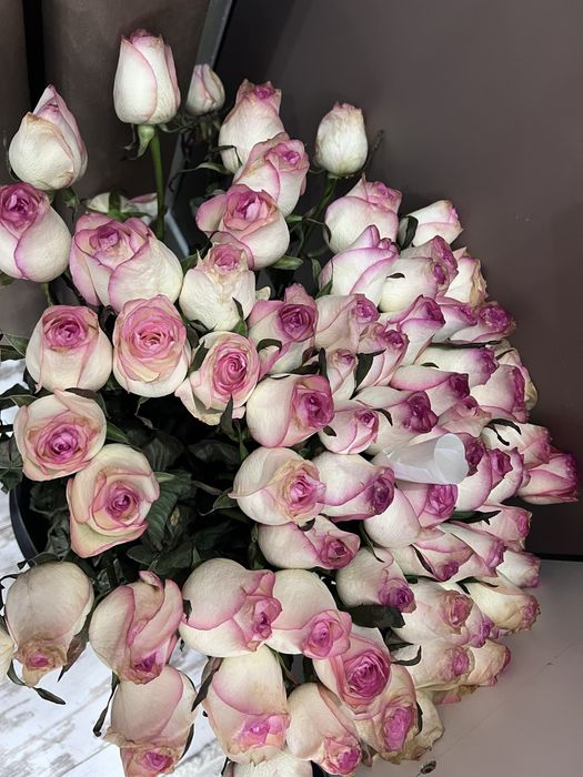 Цветы 75штук вроде)