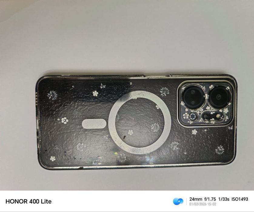 Honorx7a katta ekranli, holati alo