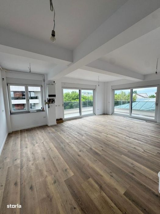 Apartament cu 2 camere, 79.70 mp plus terasa, loc de parcare inclus, z