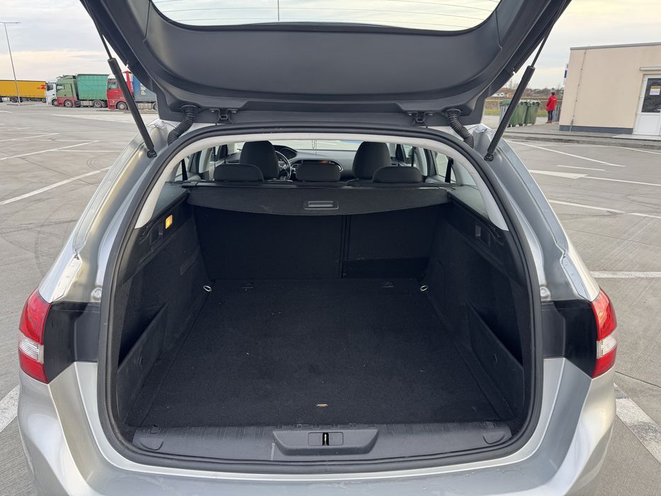 Peugeot 308 din 2014