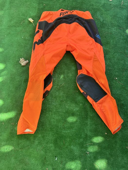 Pantolani FOX de enduro