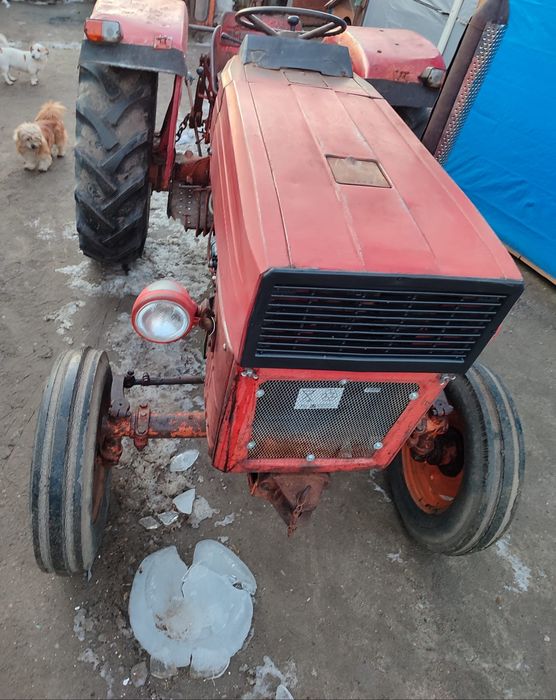Vand tractor u445