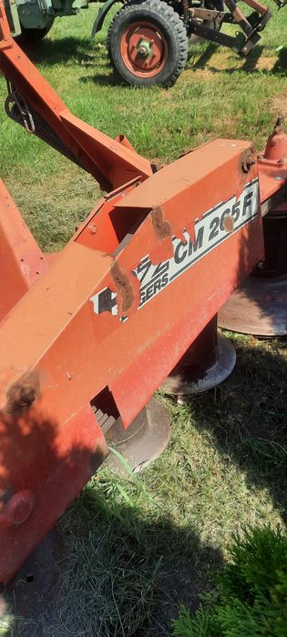 Vând cositoare frontală pz cm265