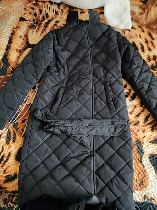 Продам плащ размер   M 44