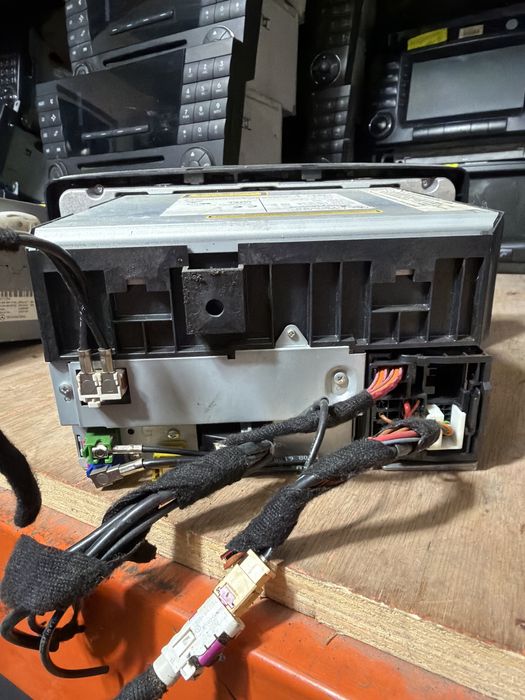 Мултимедия Мерцедес Ер класа W251 Mercedes R klasa facelift