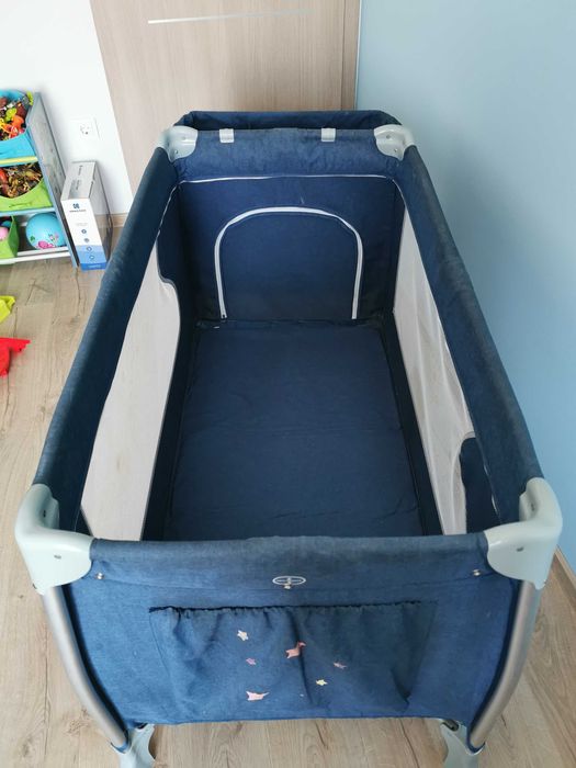 Cangaroo ISleep Кошара на две нива