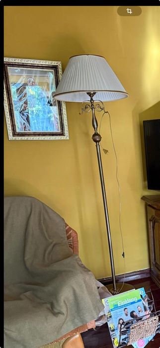 Продам торшер в идеальном состоянии