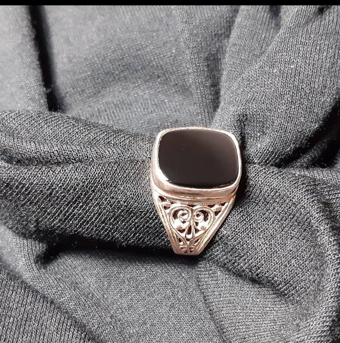 Мужской перстень