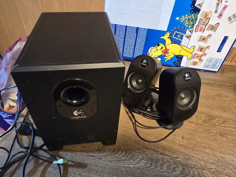 Sistem boxe 2.1 Logitech x210