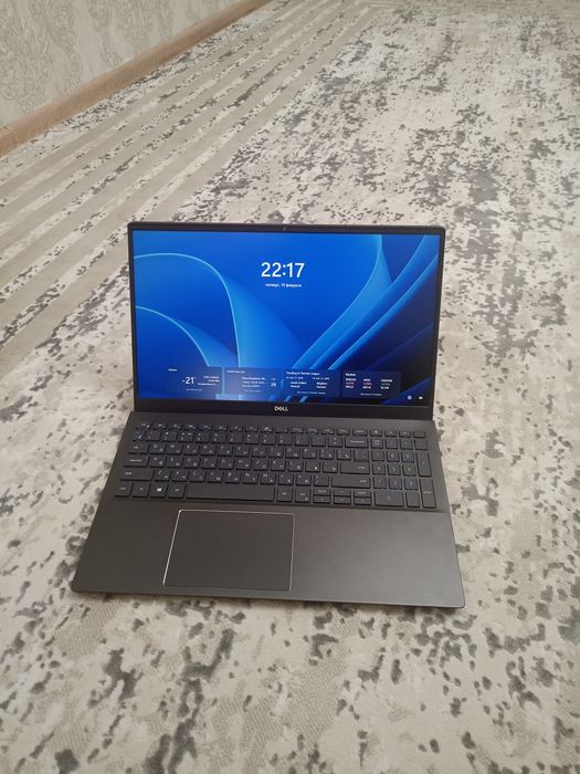 Ноутбук ноутбук Dell продам в отличном состоянии