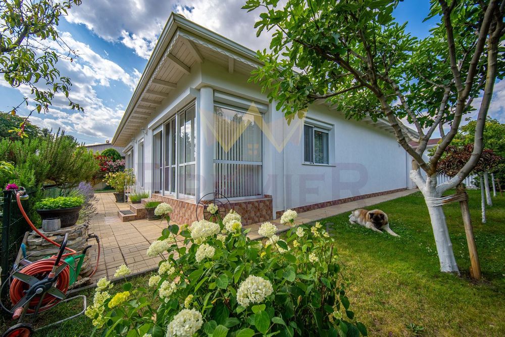 Къща в Добрич, област-с.Соколово площ 240 цена 255000