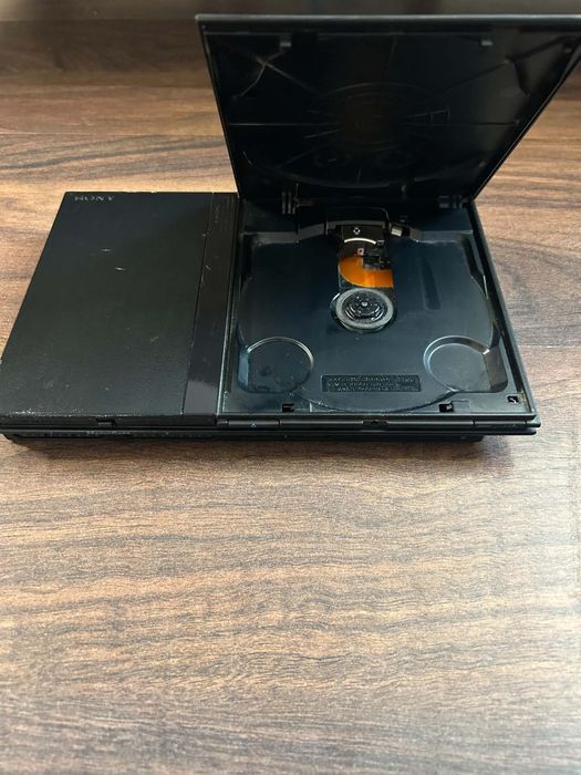 Ps2 slim.        .