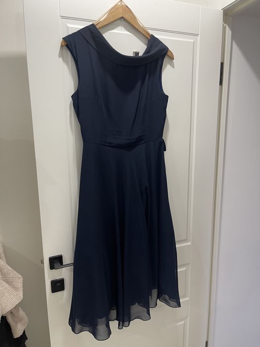 Продам вечерние платья