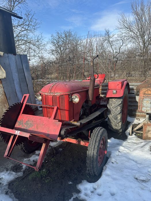 Tractor Hanomag cu motor U445 si circular