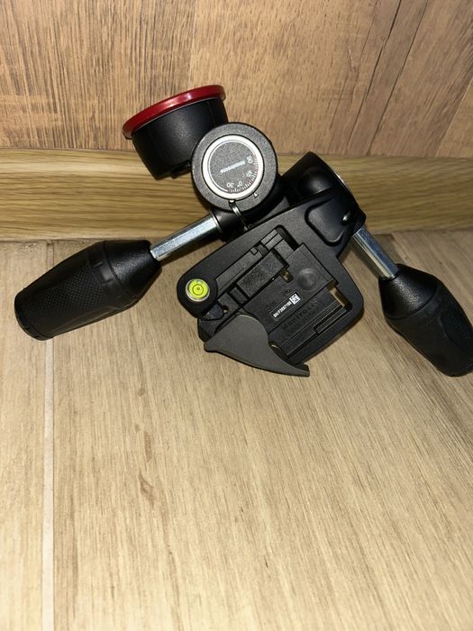 LED осветление Godox Litemons LA200Bi Bi-color 2800-6500K