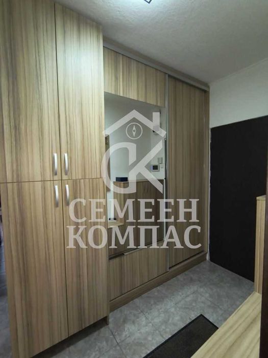 Дава се под наем Тристаен апартамент в Пловдив, Кючук Париж - 86 кв.м за 598.23 € - Снимка #11