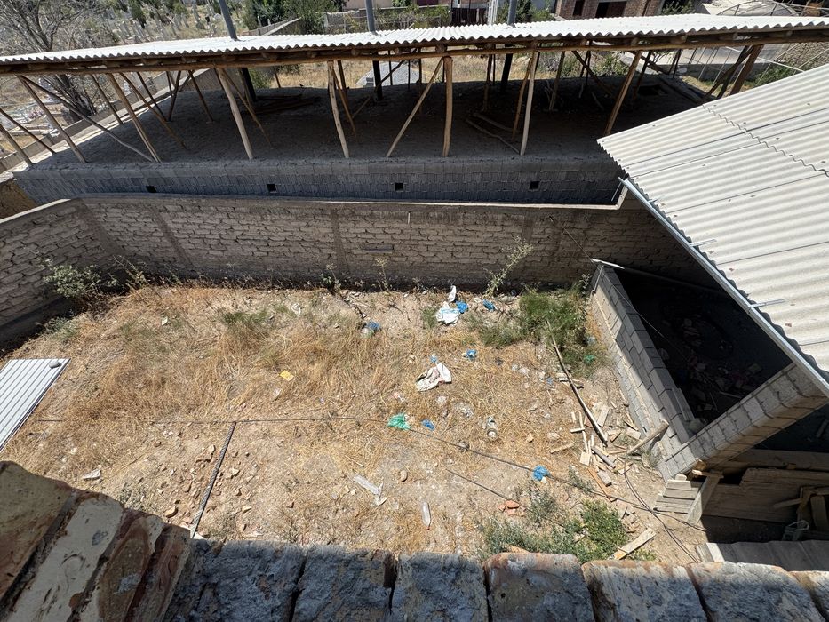 3 etajli Tekstil bibixonim orqasida boy mahalada