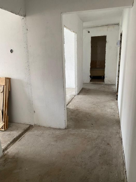 Продам 3 Ком квартиру в микрорайоне Центральный