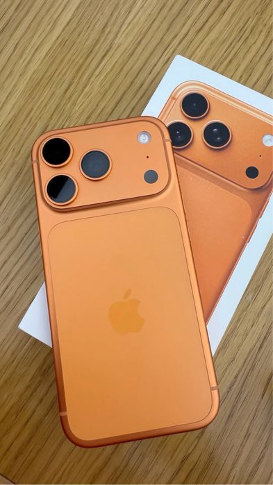 Iphone 17 pro оранжевый 256 gb