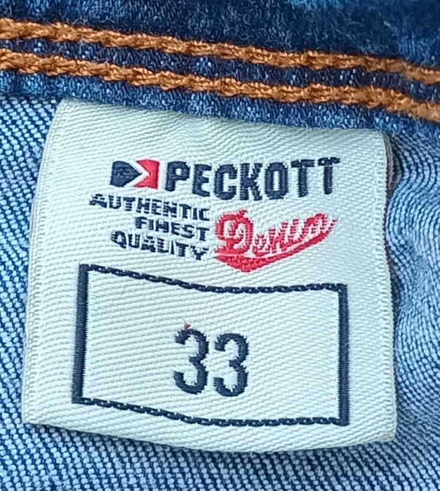 Blugi scurti Peckott