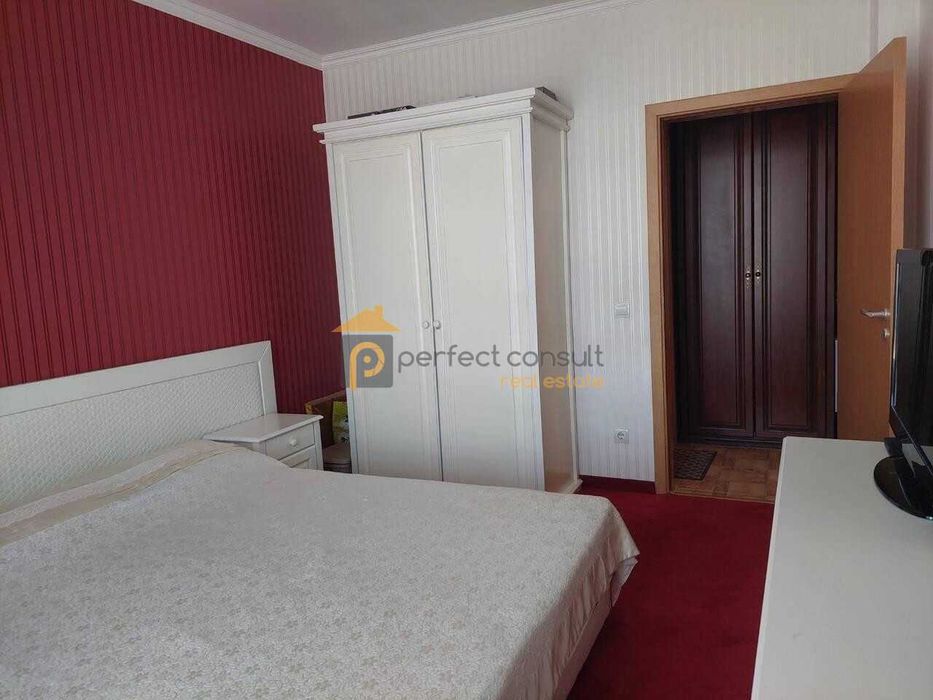 Продава се Двустаен апартамент в Пловдив, Христо Смирненски - 80 кв.м за 1600 €/кв.м - Снимка #3