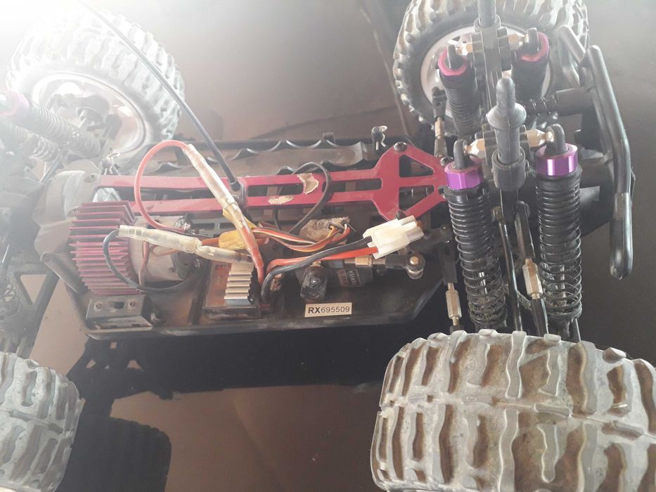 РЦ модел 1/10 RC бъги