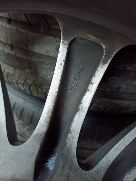 Диски R 17 лексус, тойота оригинальные