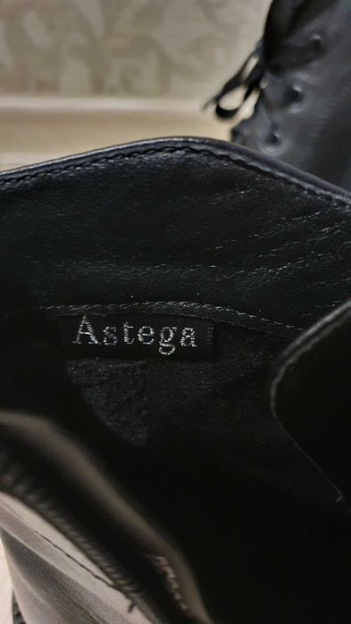 Кожаные ботинки на весну/осень, р.40